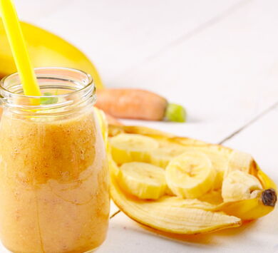 Carrot and banana smoothie