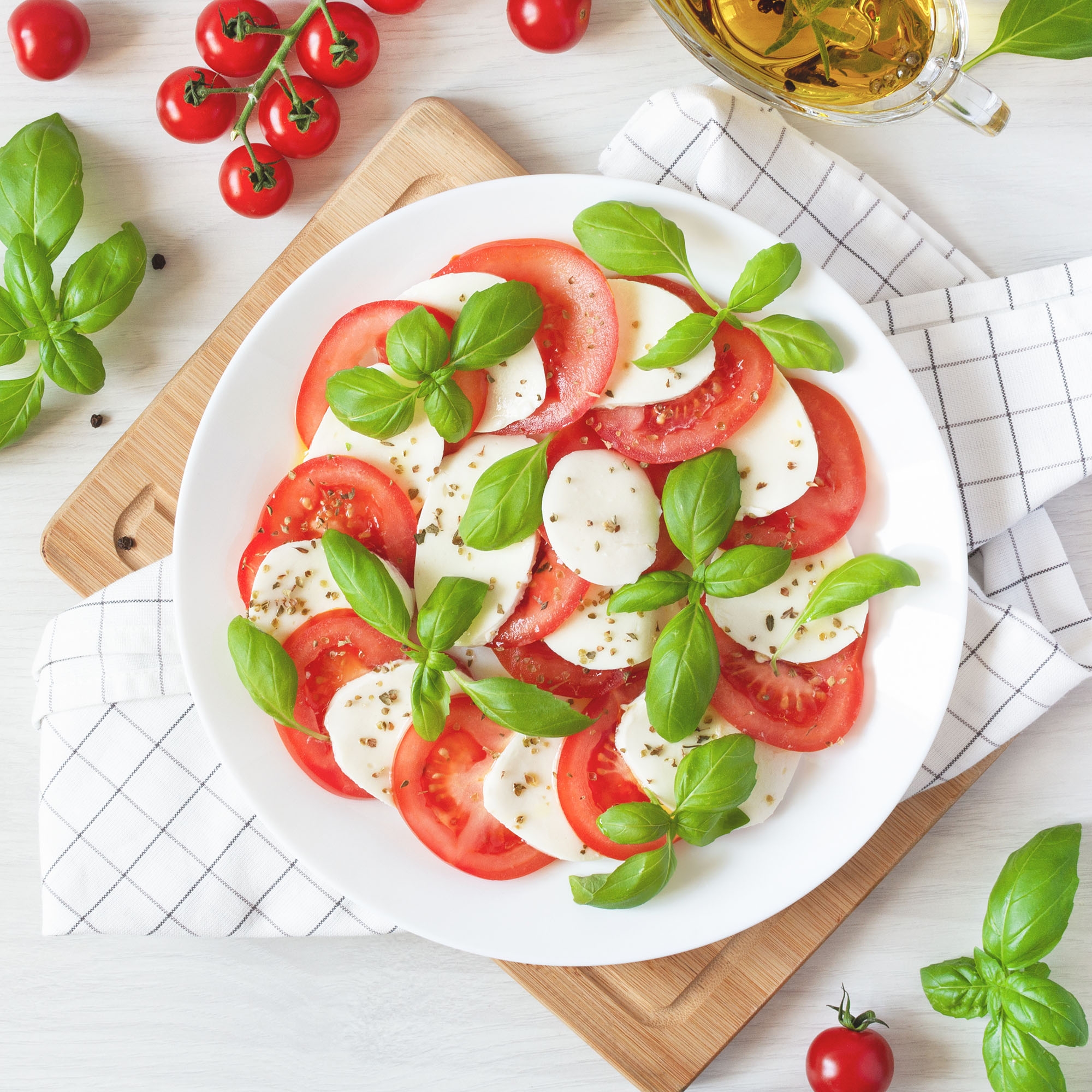 tomatoes-with-mozzarella
